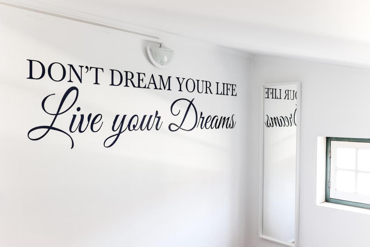 Tweepersoonskamer met Gedeelde Badkamer