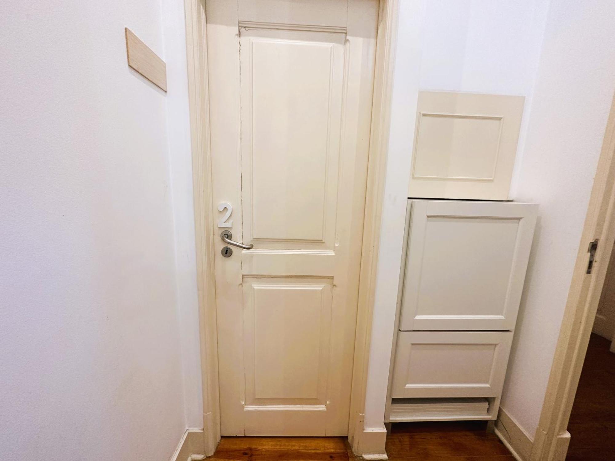 Quarto Duplo Standard com Banheiro Compartilhado