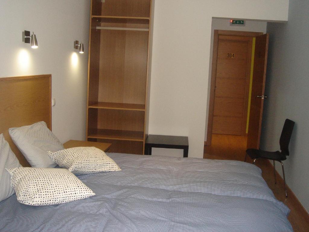 Twin Room with Shared Bathroom