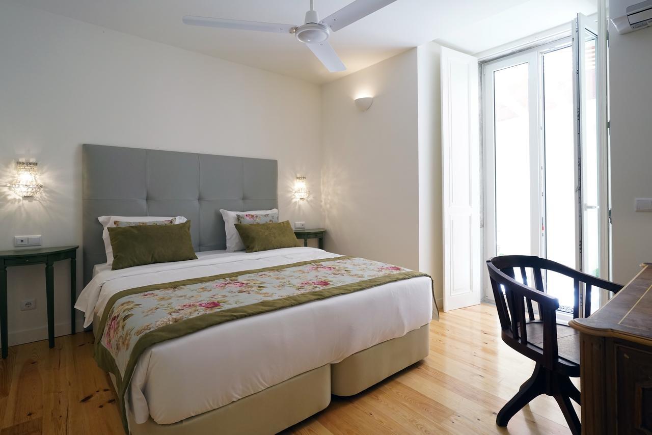 Deluxe Double or Twin Room Patio