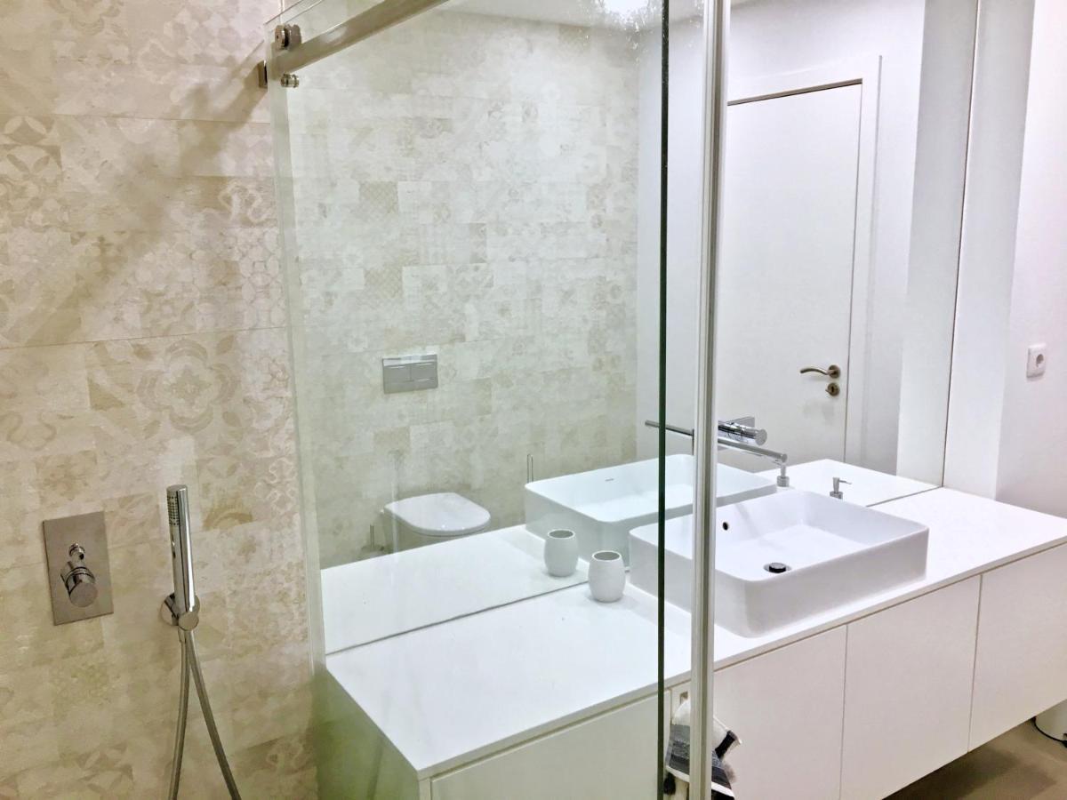 Double Room with Shared Bathroom,973713040:JPEG