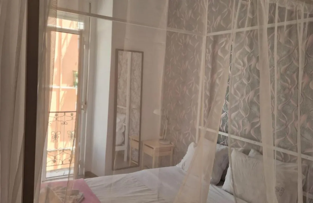 Zuni Guest House-1