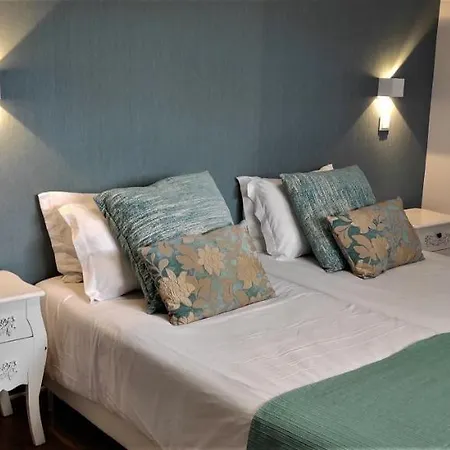 Sweet Suites Guesthouse Close To Famous Avenue Liberty-3