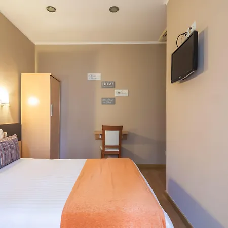 Vila Nova Guesthouse-3
