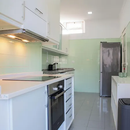 Succeed Campo Pequeno Guest House-2