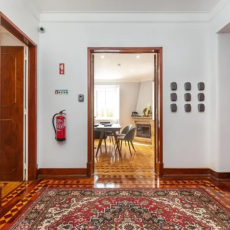 Duques Villa Luxury Guesthouse-2
