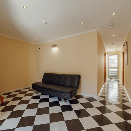 Downtown Guest House-3
