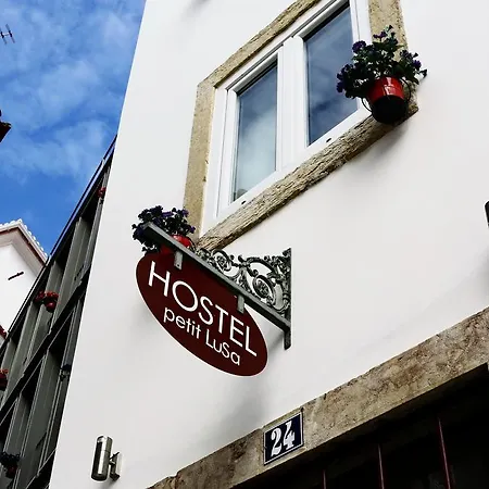 House Petit Lusa-3