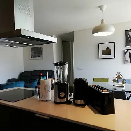 Beautiful Apartment-Campo Pequeno Home-3